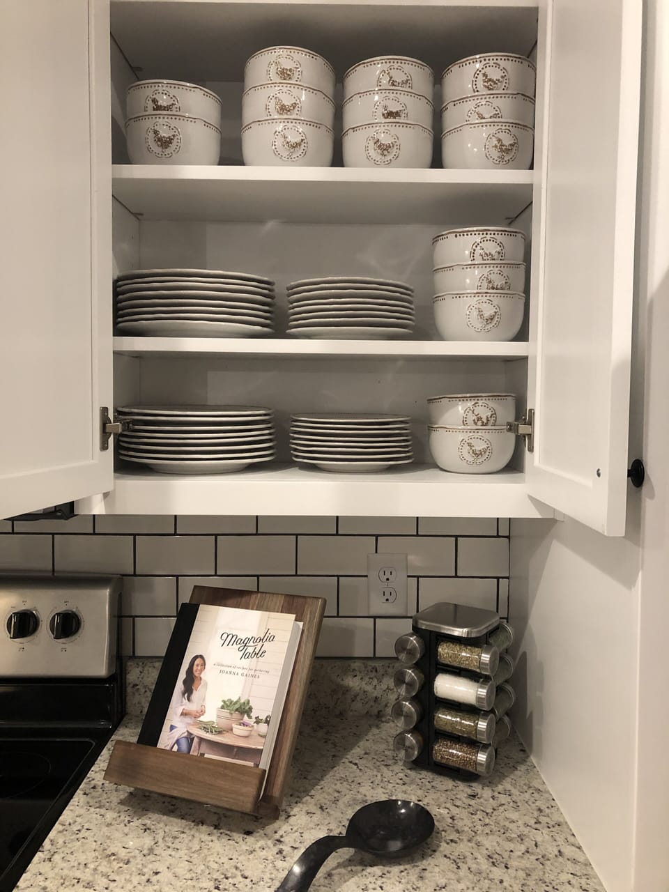 Pfaltzgraff farmhouse stoneware plus kids dishes
