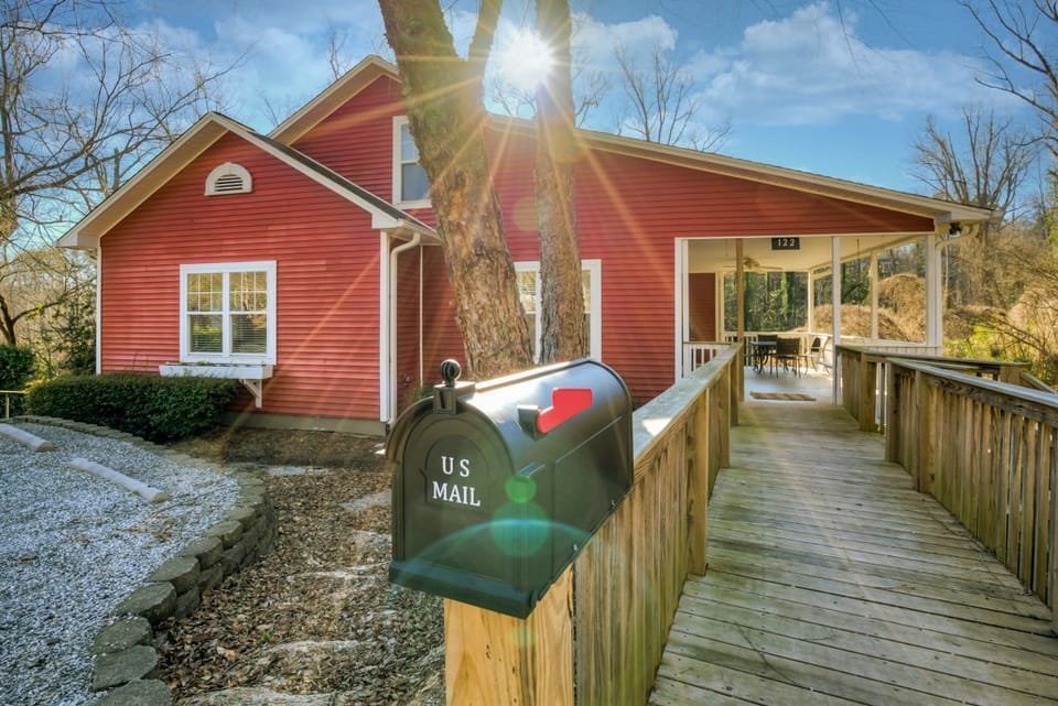 a42a127c-f1dc-497a-b337-1e3c9ea8dc42.c10