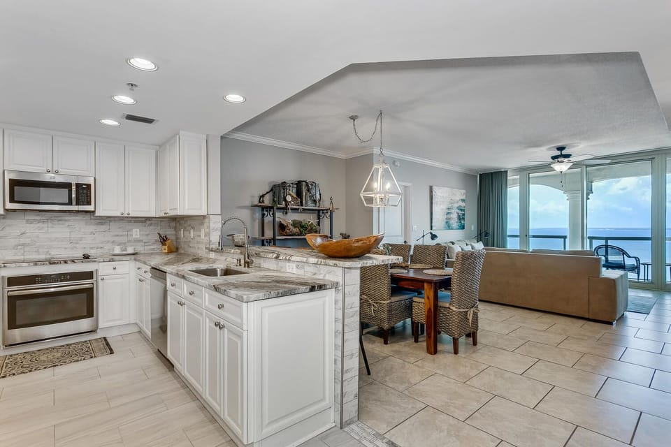 2 Portofino Dr 1909 Pensacola-large-009-006-2 Portofino Dr Unit 19093-1500x1000-72dpi