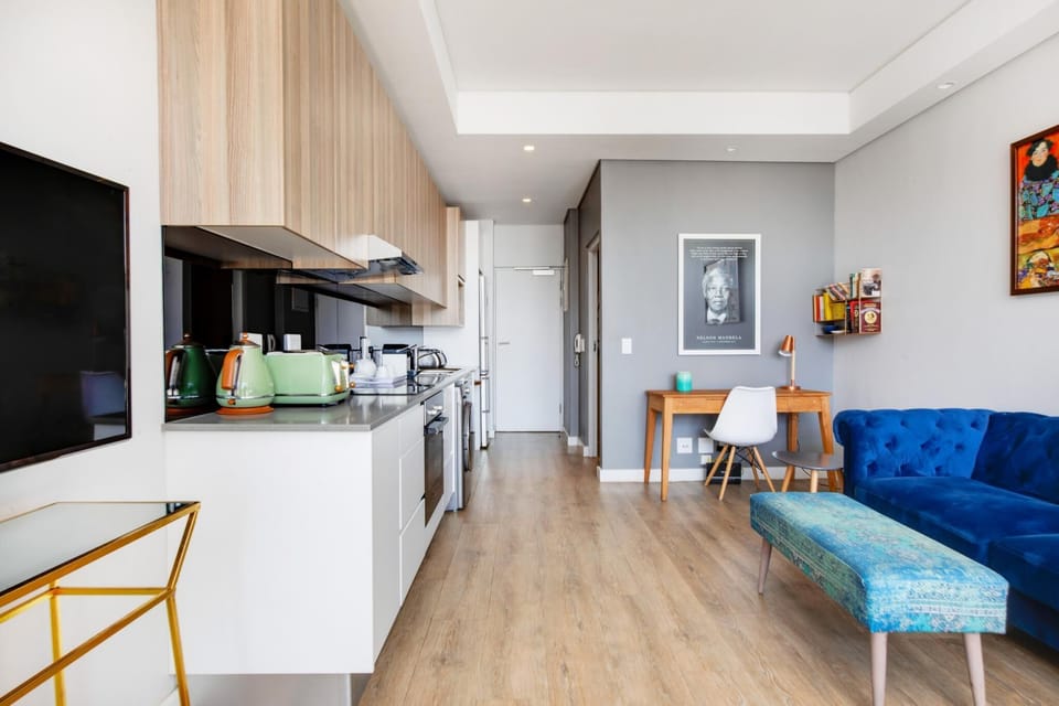 Eclectic City View Apartment 2