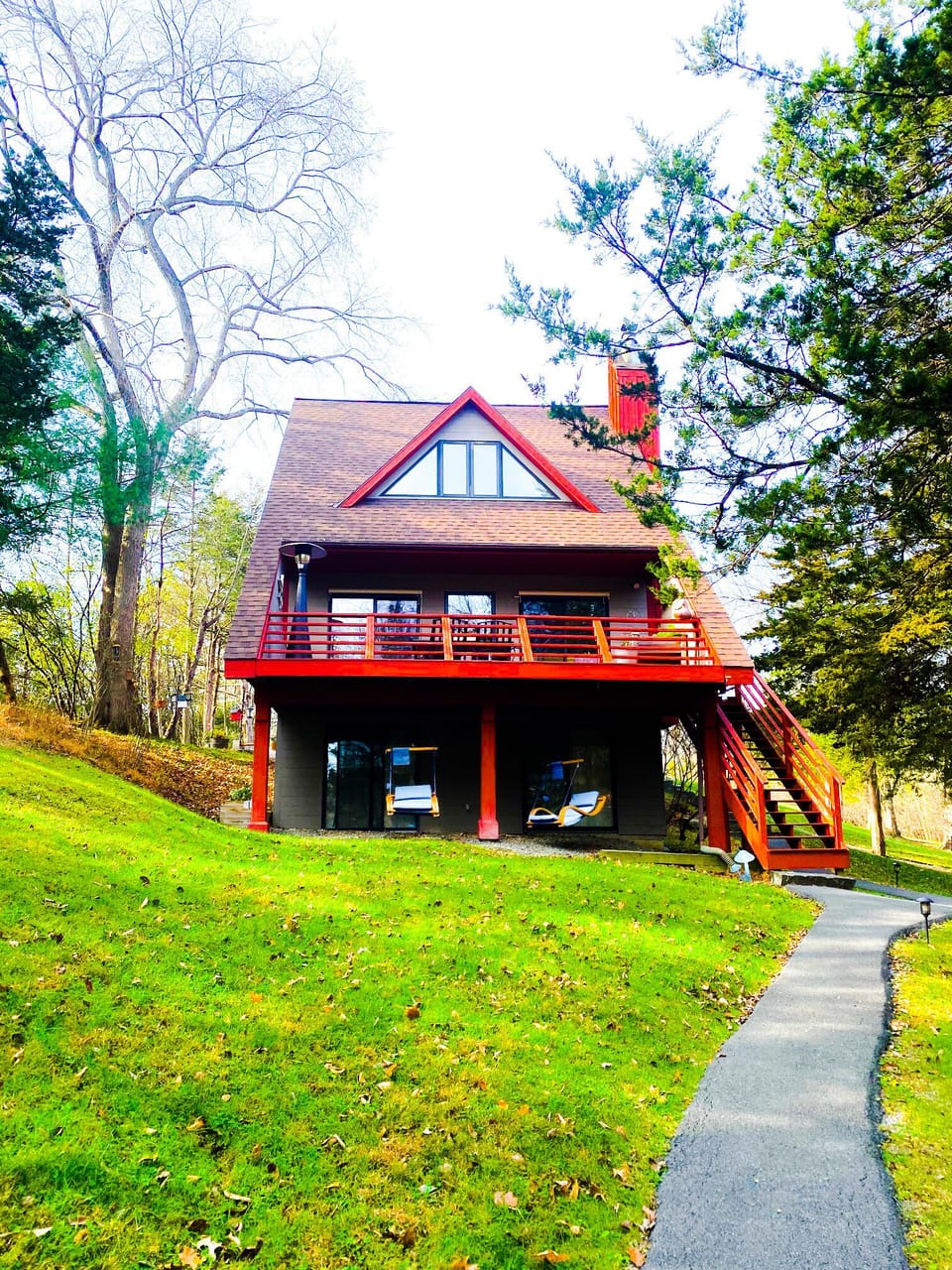 Back of the house overlooking the lake