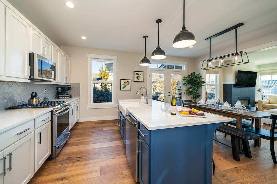 Gourmet Kitchen