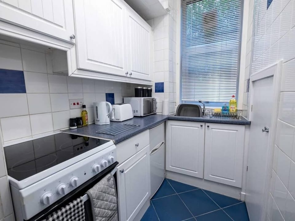 08e756f2-1252-4cbd-aa57-c5c62bda79e2