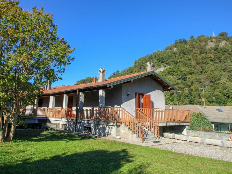 Property, House, Home, Real Estate, Building, Cottage, Architecture, Estate, Farmhouse, Rural Area