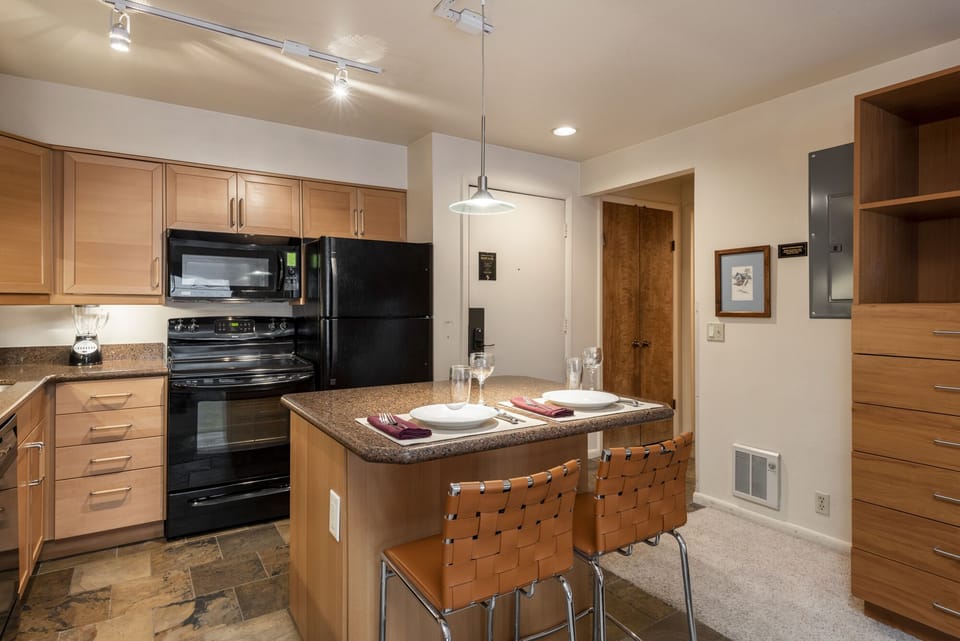 Fully equipped kitchen