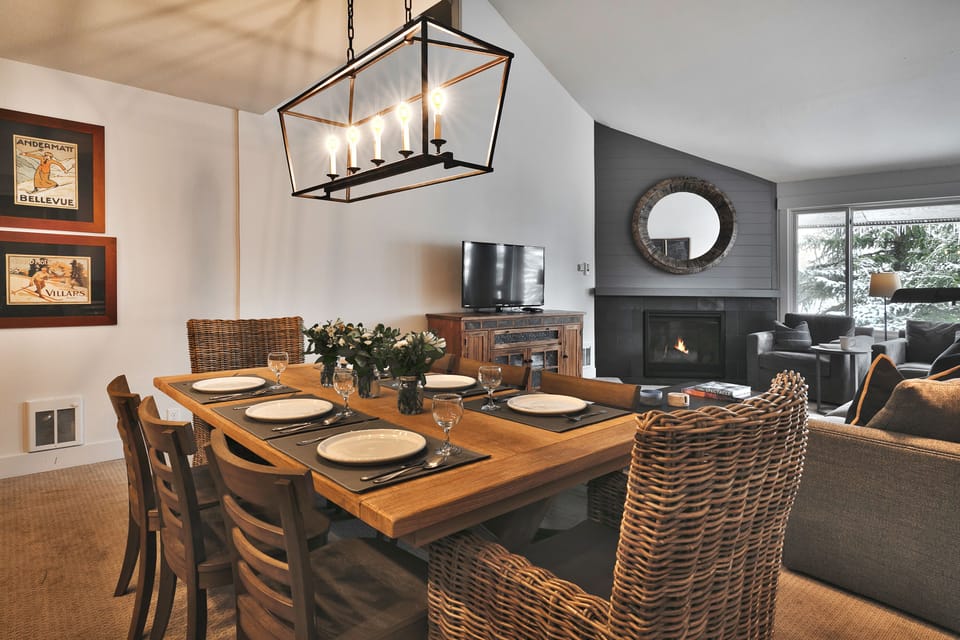 Dining Area looking into the living room