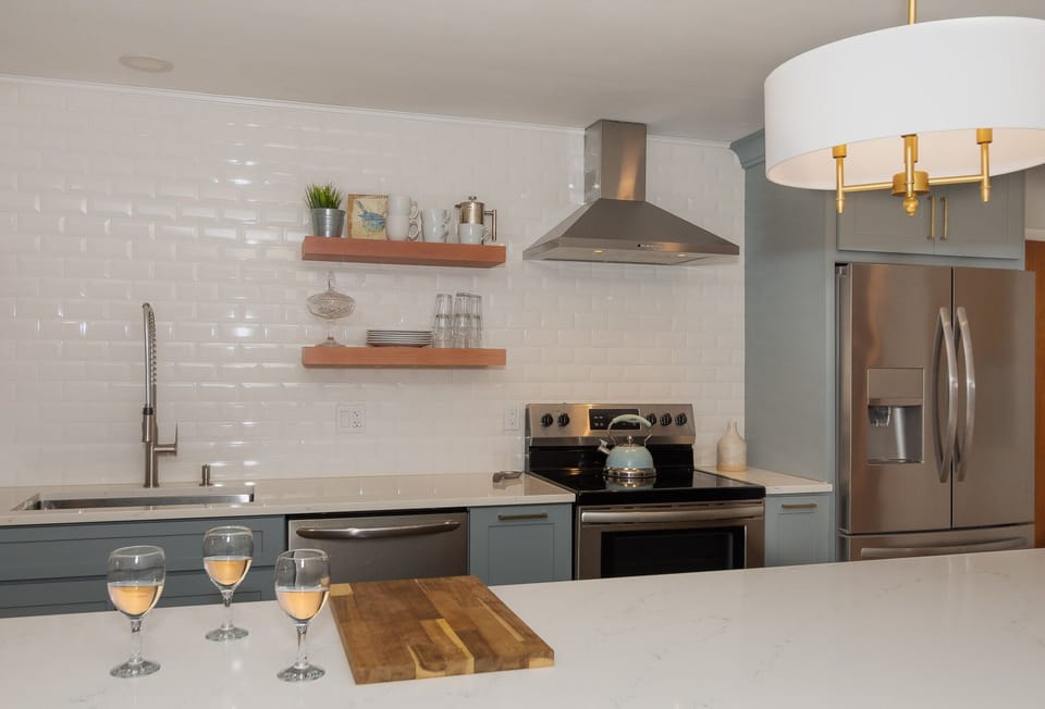 spacious kitchen for the whole family in this New Smyrna vacation rental