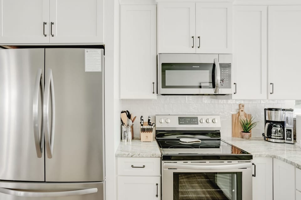 Fully stocked kitchen with everything you need!