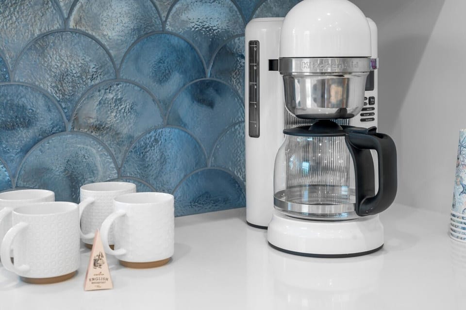 Standard coffee maker plus keurig