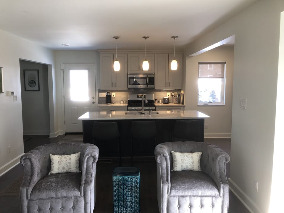 Kitchen With Island