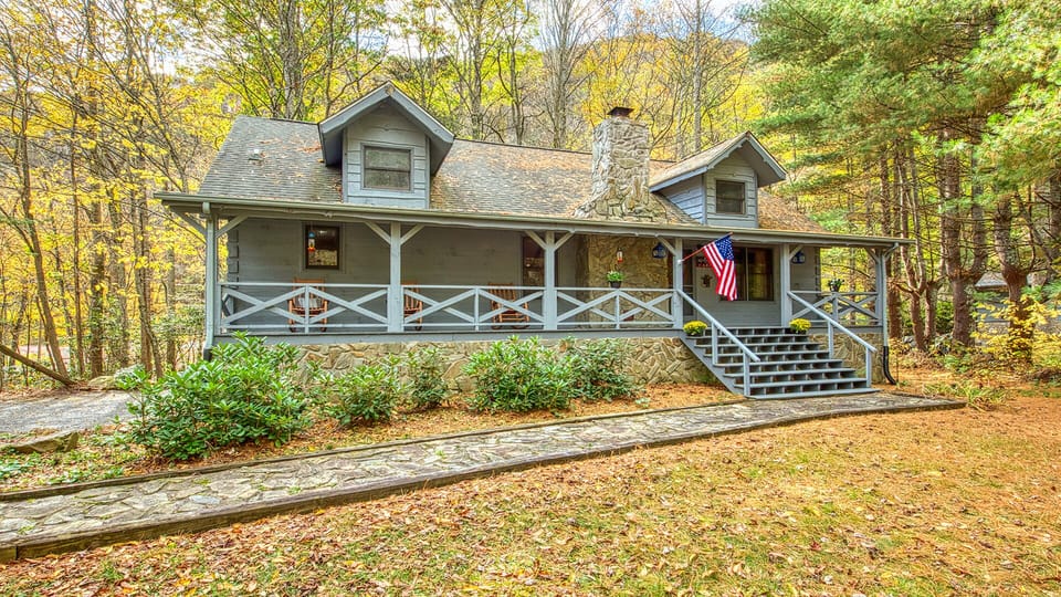 Up the Creek Maggie Valley