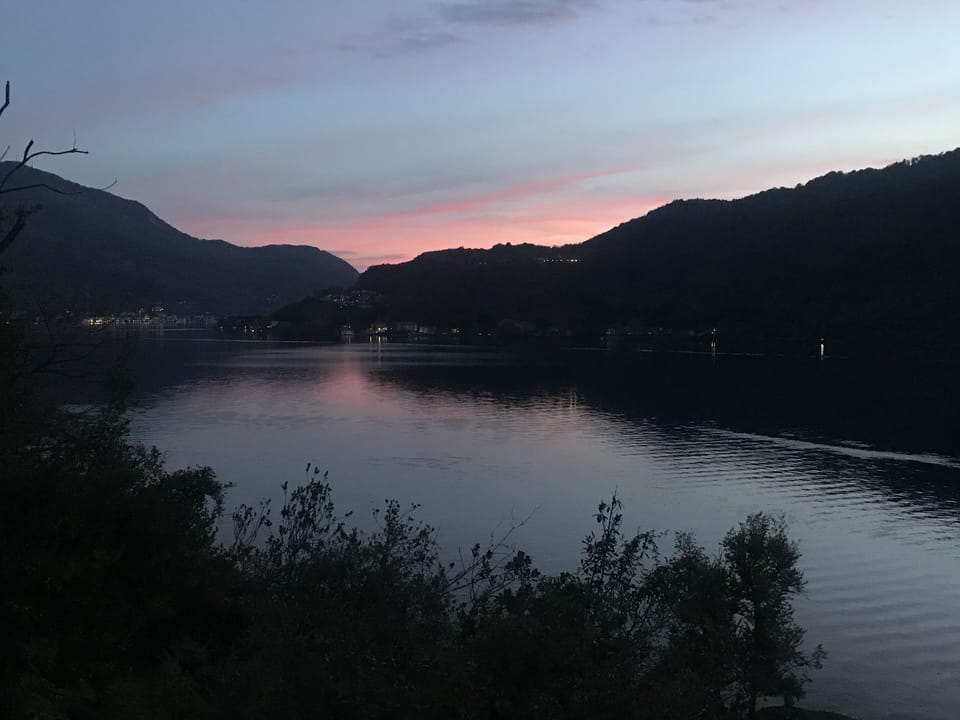 Great lake view: vacation home with lake view House in Canton of Ticino