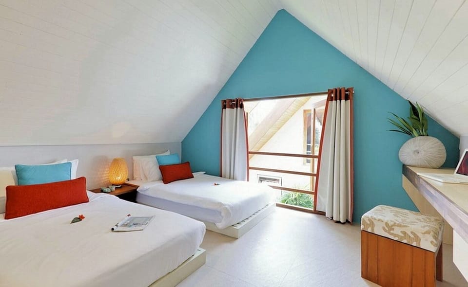 Bedroom with 2 twin beds on the upper level and air conditioning
