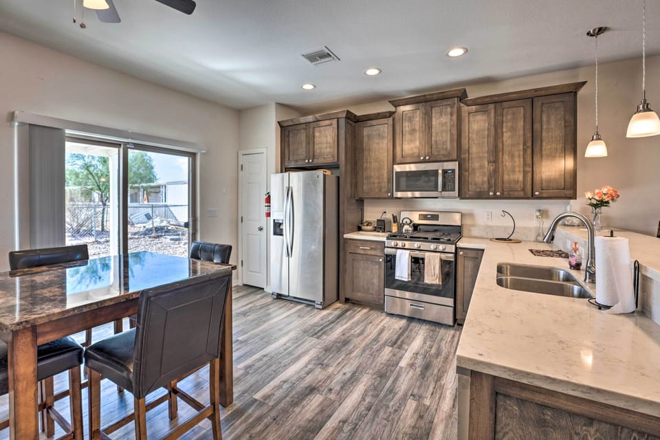 Kitchen | Fully Equipped