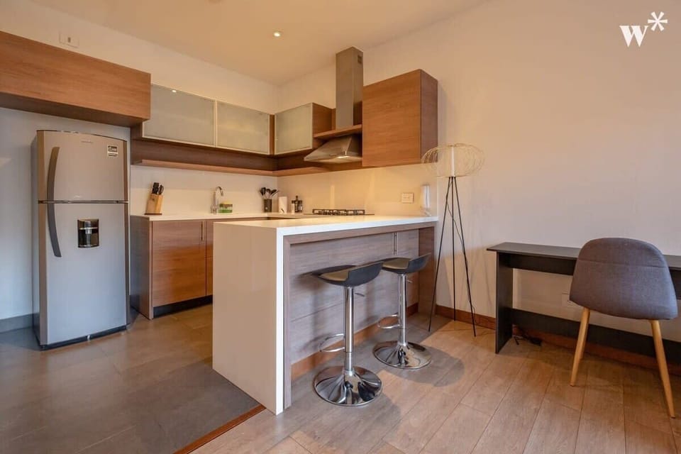 Kitchen bar