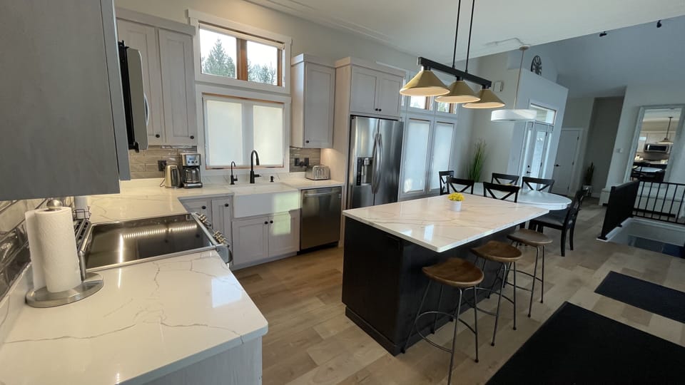 Quartz countertops and premium cabinetry