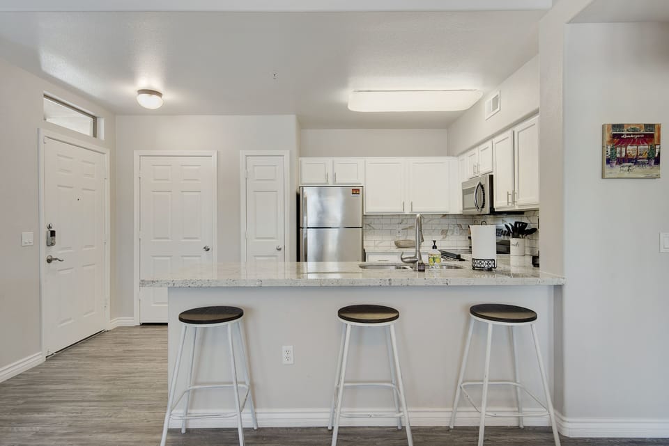Breakfast Bar