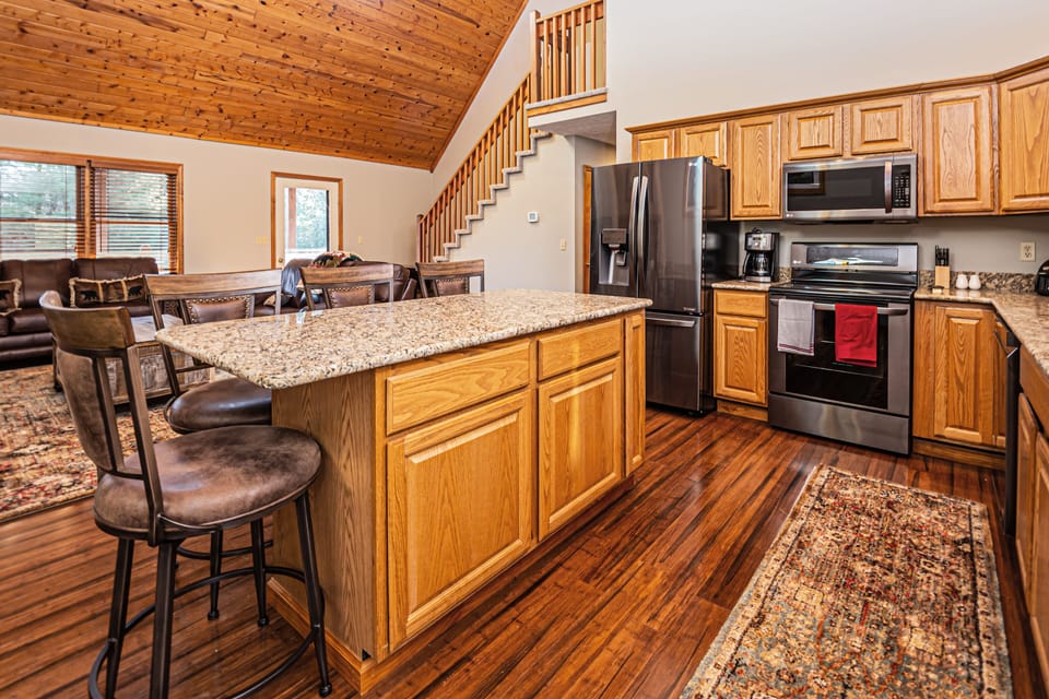 Full Kitchen