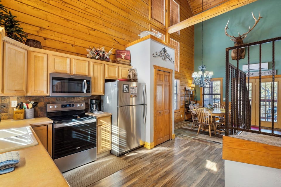 Full Kitchen