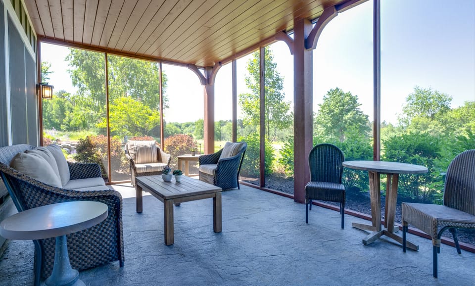 Screened Patio