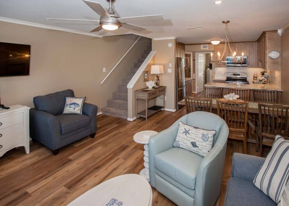 Nice open space and right on the beach