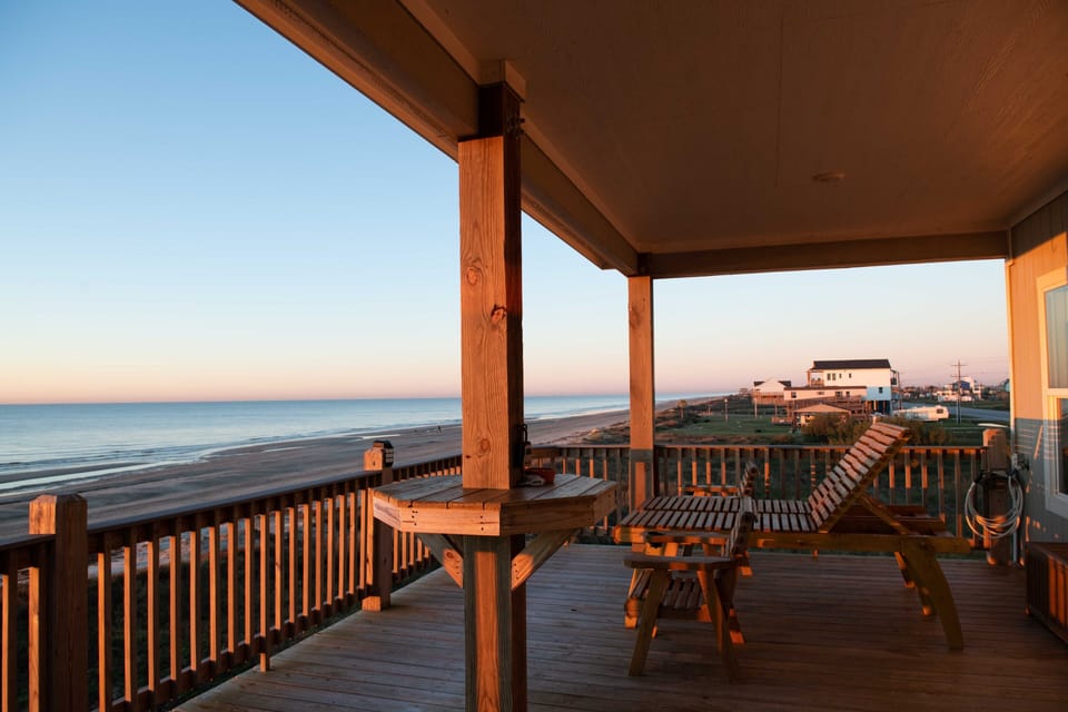Private Deck