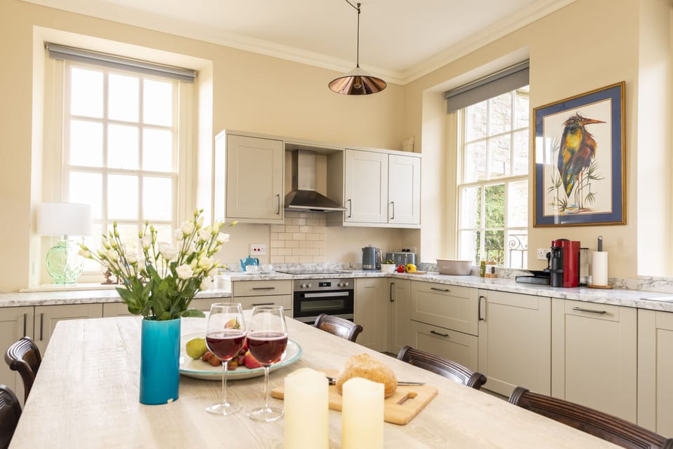 Ground floor:  Enjoy sociable meals together in the dining kitchen