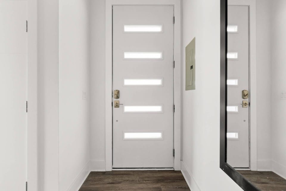 Secure - Digital Lock with personalized door code