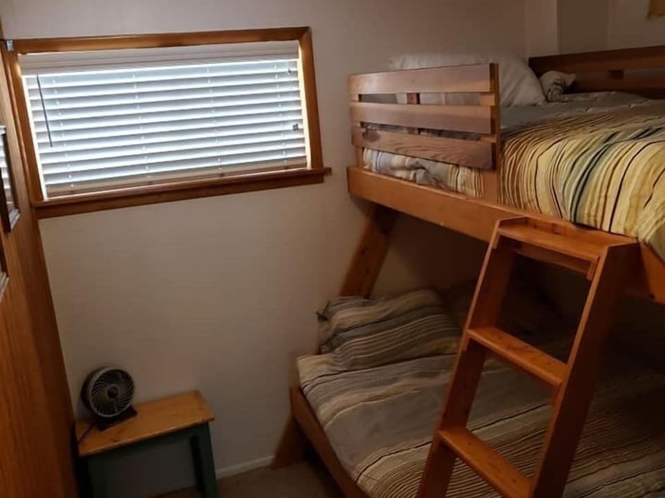 Bonanza Bedroom 1