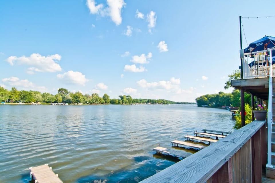 Dock