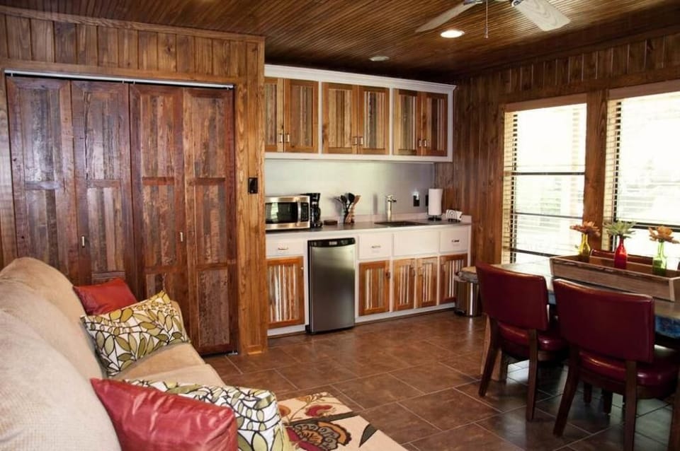 In-Room Kitchenette
