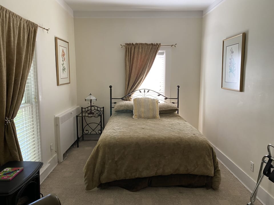 Arbor Room