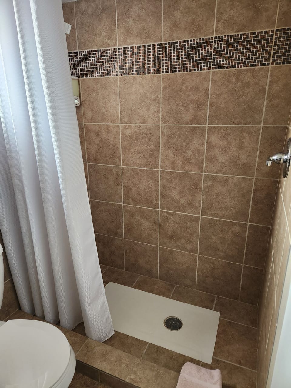 Bohemian Cowgirl Room (stand up shower)