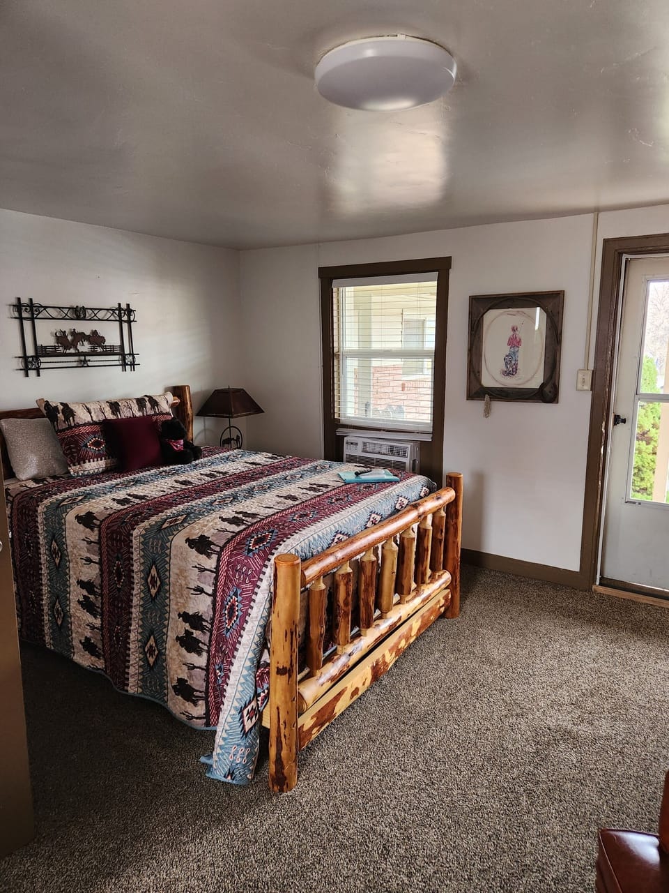 Bohemian Cowgirl Room (bed)