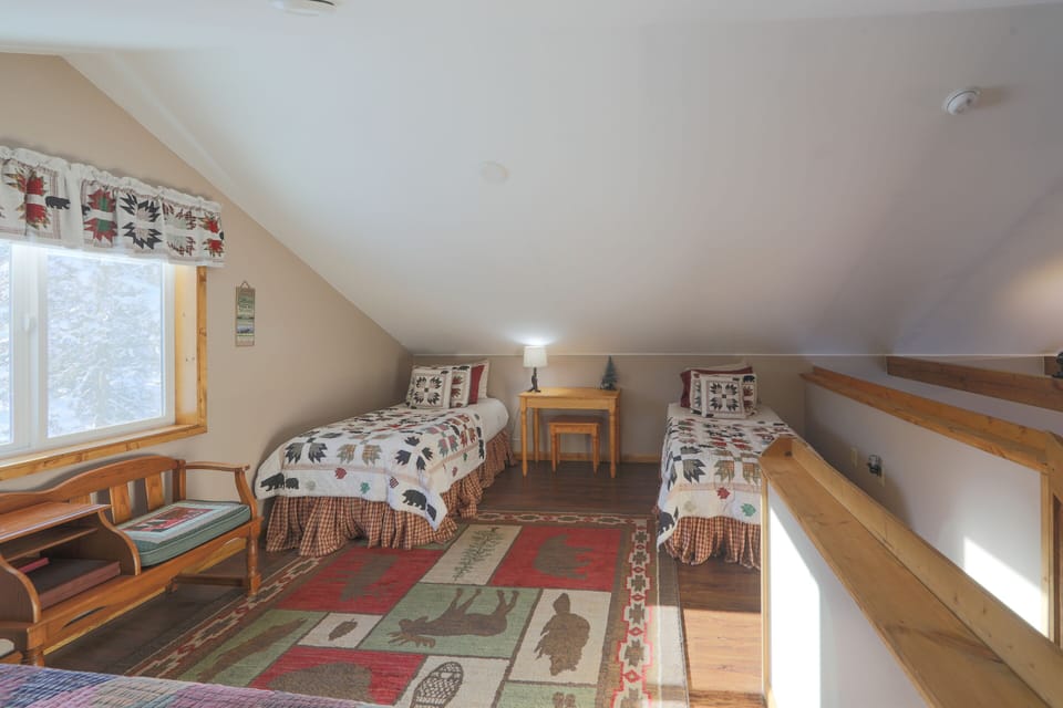 Willow Cabin - Loft