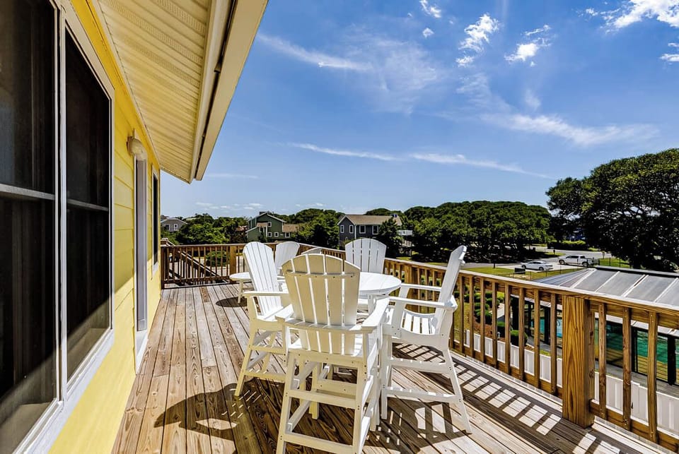Top-Level Deck with Seating