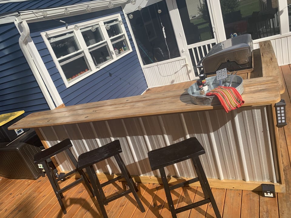 Sit at the bar and enjoy meals out by the pool!

