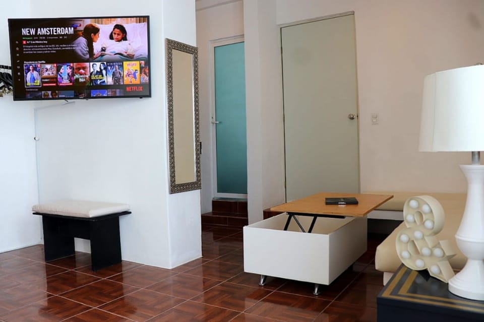 Onix Room with Tv 50"
