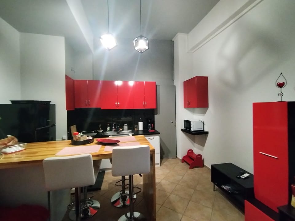 microwave oven
