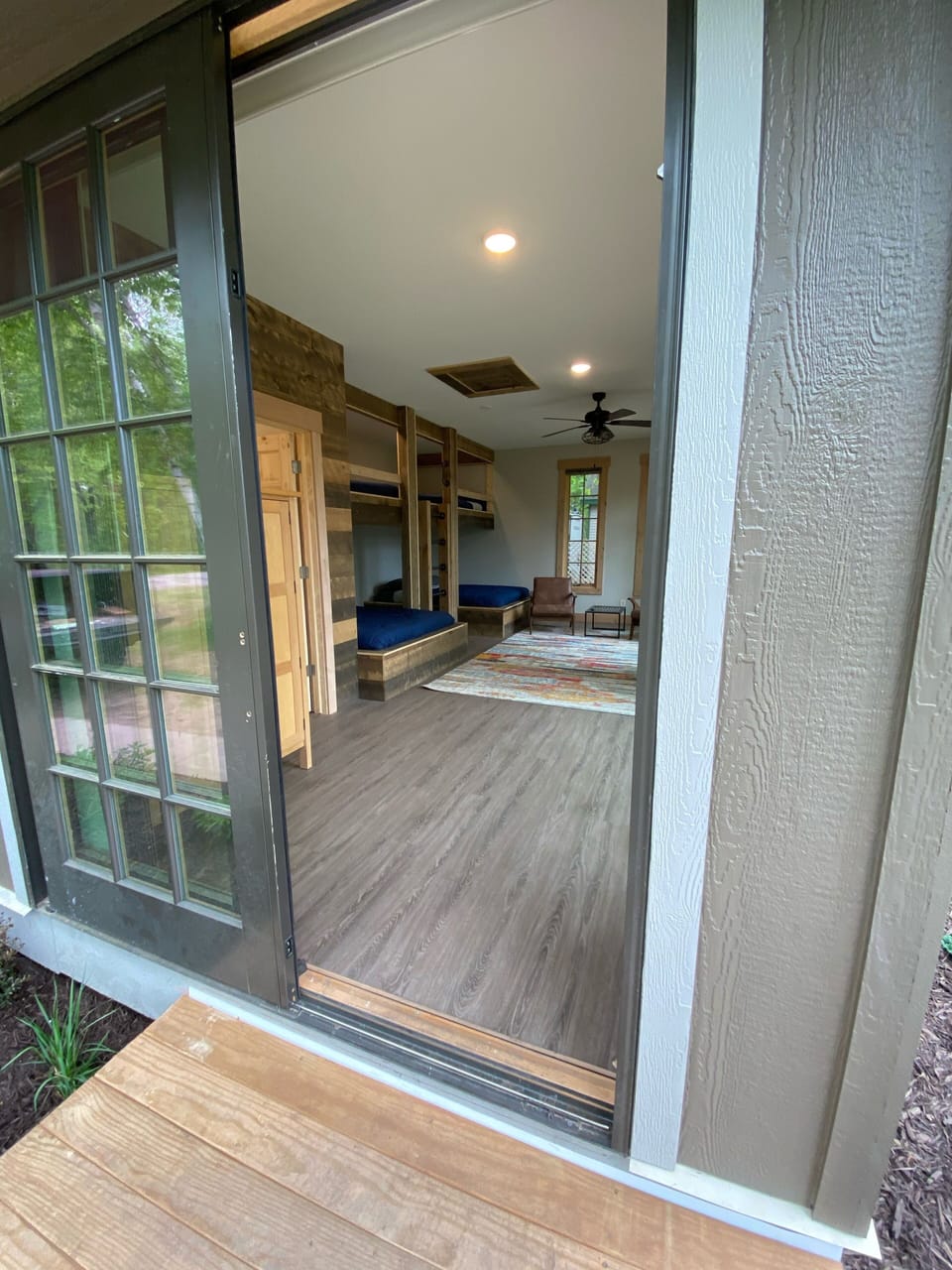 A great space for kids or a small family! Internet TV for movies! 