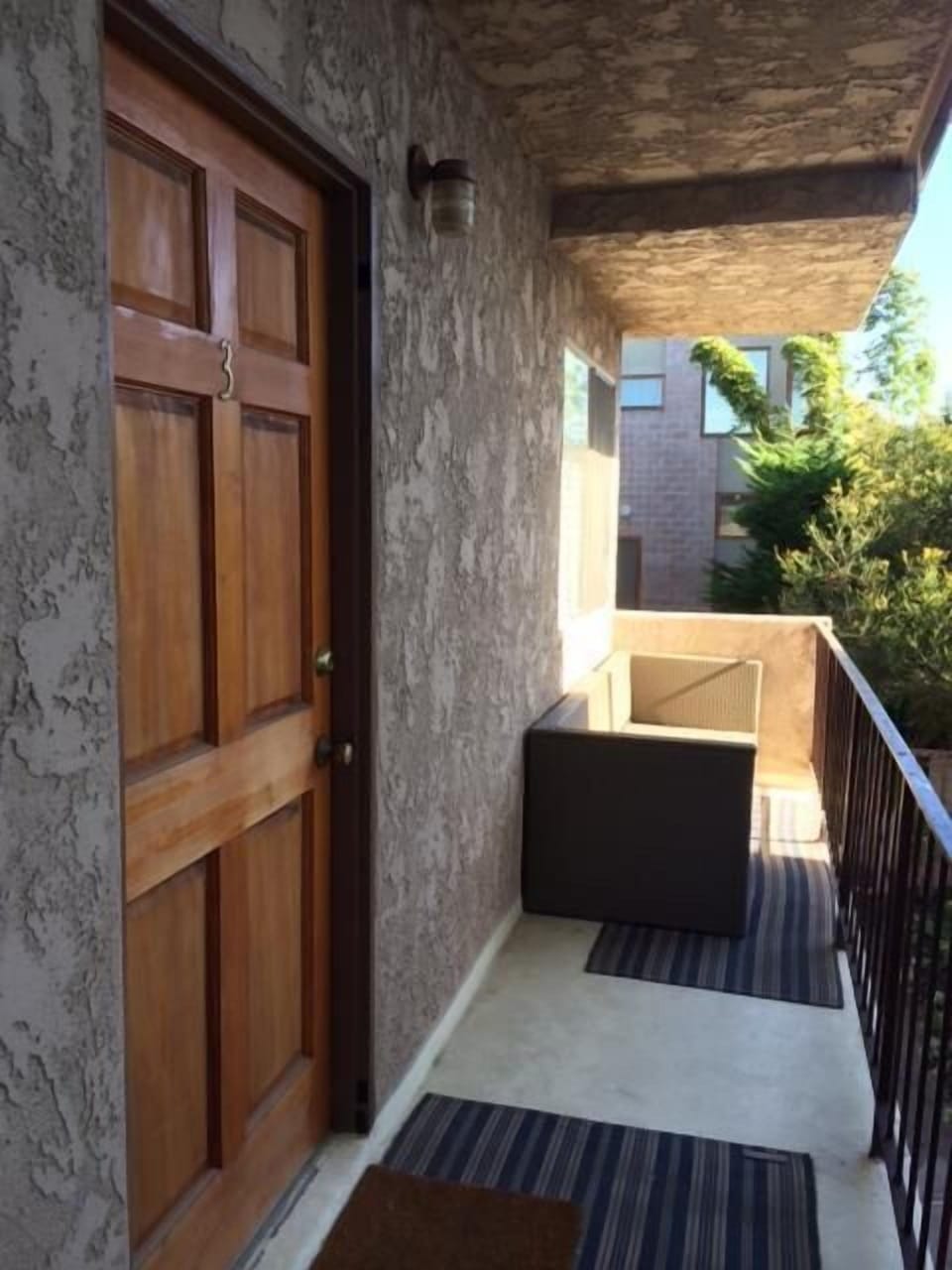 2nd floor corner studio
