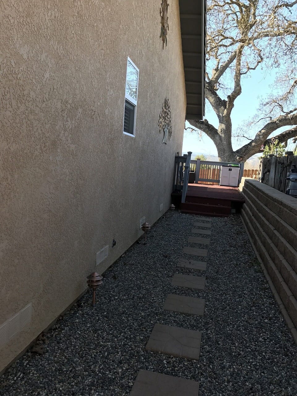 Private Path to the room