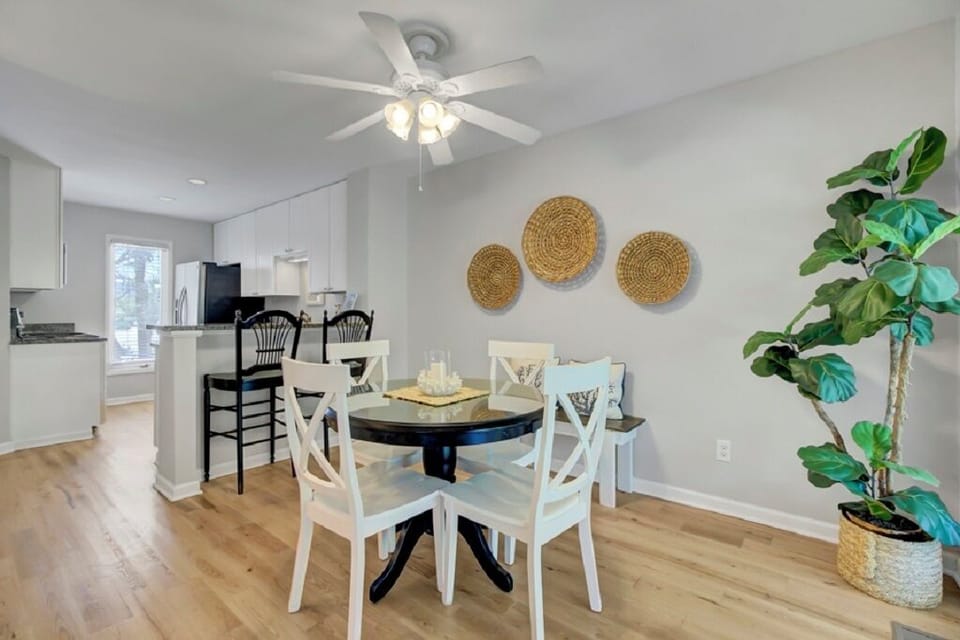 Kitchen Table