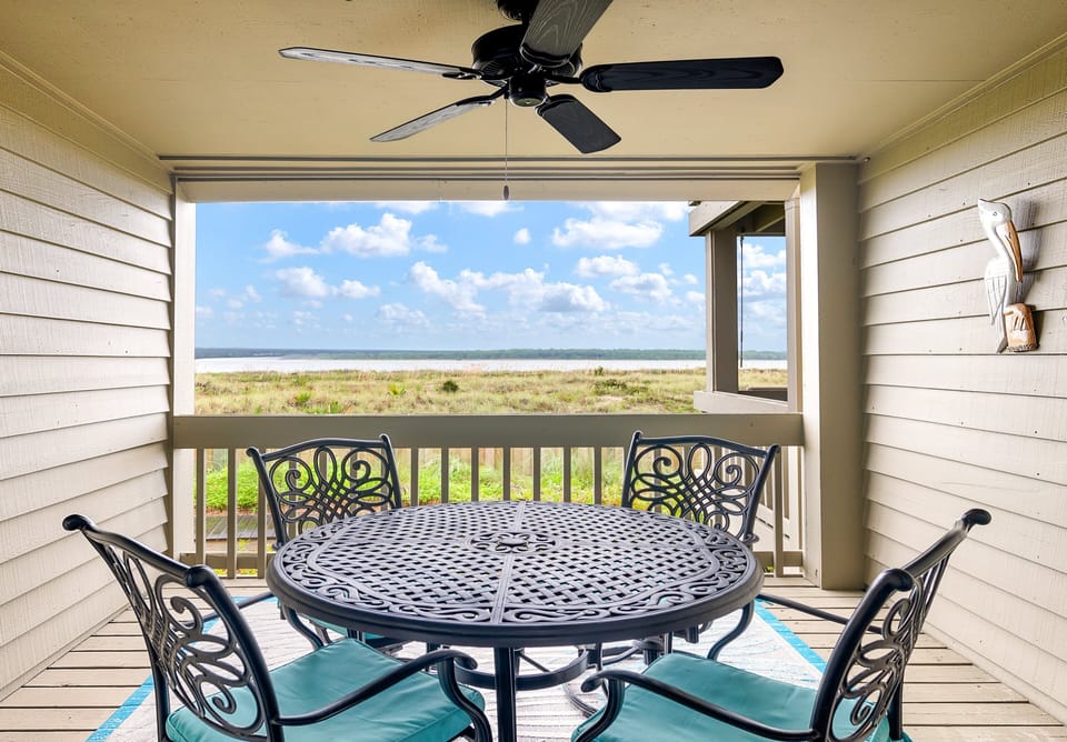 Covered deck with boardwalk access and stunning ocean views!