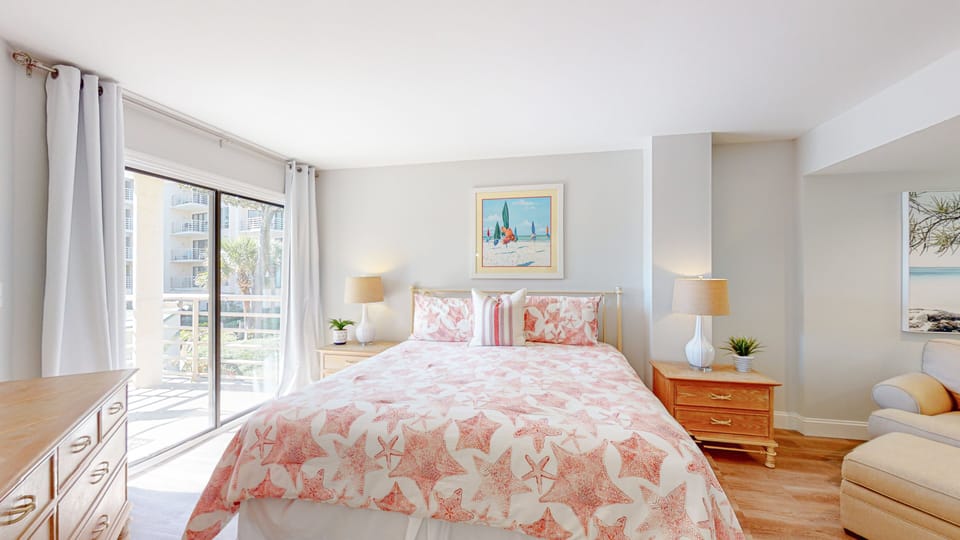 Primary Suite with King Size Bed