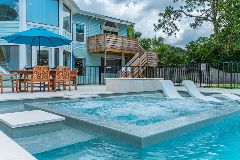 Spa for up to 14. 