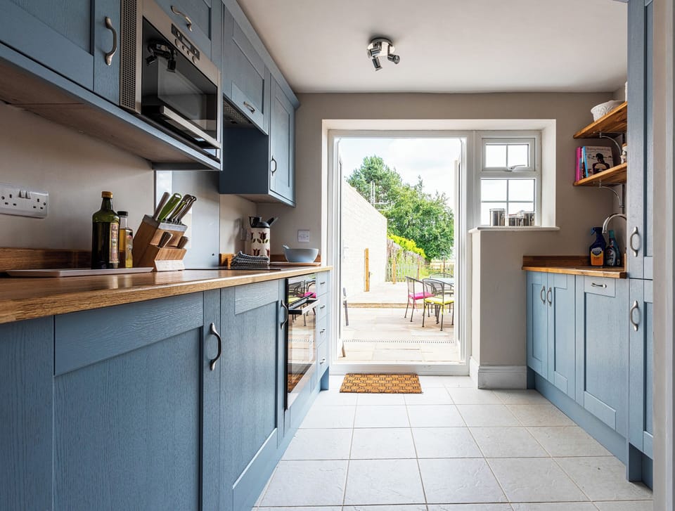 Kitchen | Red Kite Cottage, Stamford, near Easton-on-the-Hill