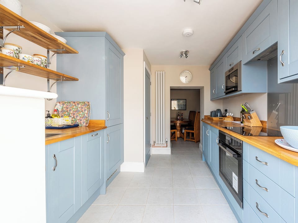 Kitchen | Red Kite Cottage, Stamford, near Easton-on-the-Hill