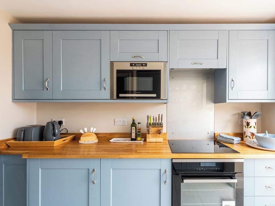 Kitchen | Red Kite Cottage, Stamford, near Easton-on-the-Hill