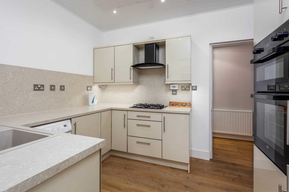 Kitchen - 2